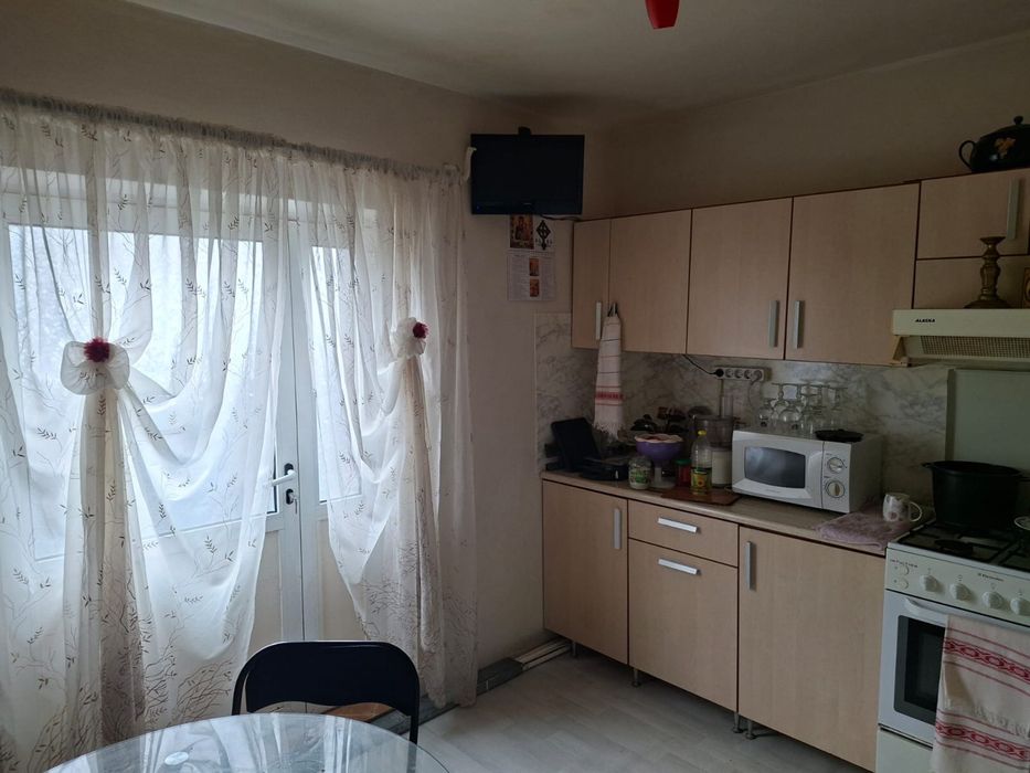 De vanzare casa din BCA.