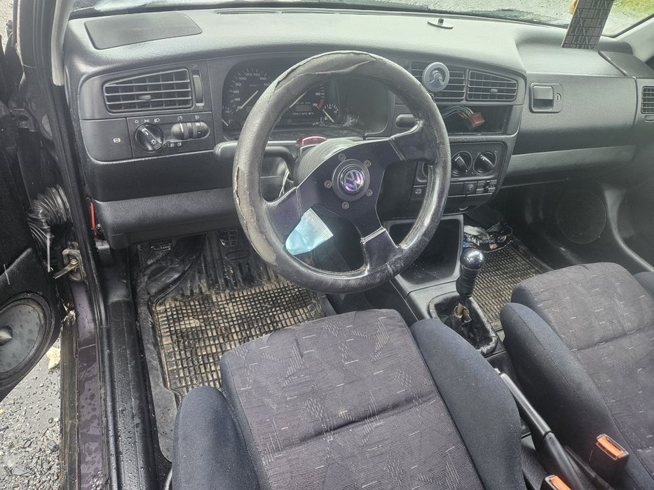 Голф 3 ГТИ 115к.с на части VW Golf 3 GTI 115 na chasti