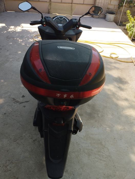 Скутер YAMAHA kaltong