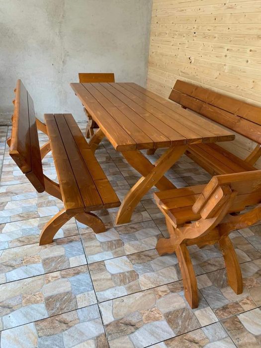 Mobilier exterior lemn masiv