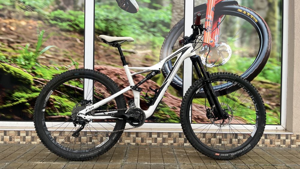 Specialized Stumpjumper/FSR/карбон/27.5/M