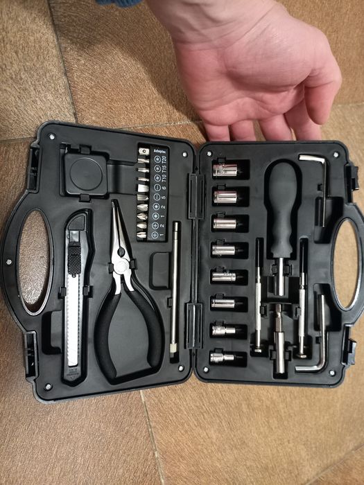 Набор с инструментами