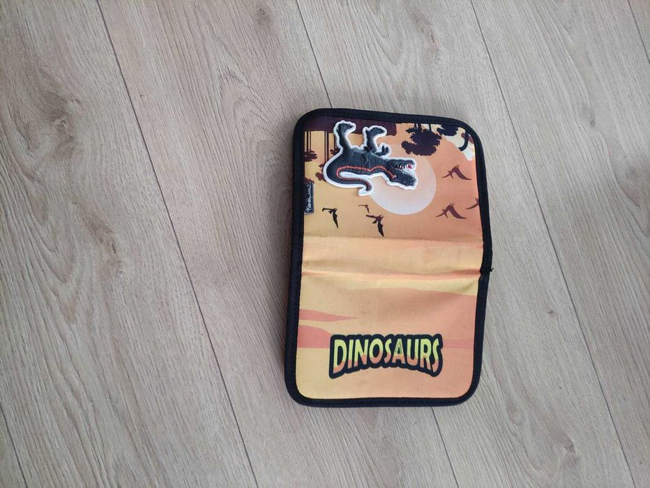Ергономична ученическа раница CLASSY Dragon Belmil и несесер Dinosaurs