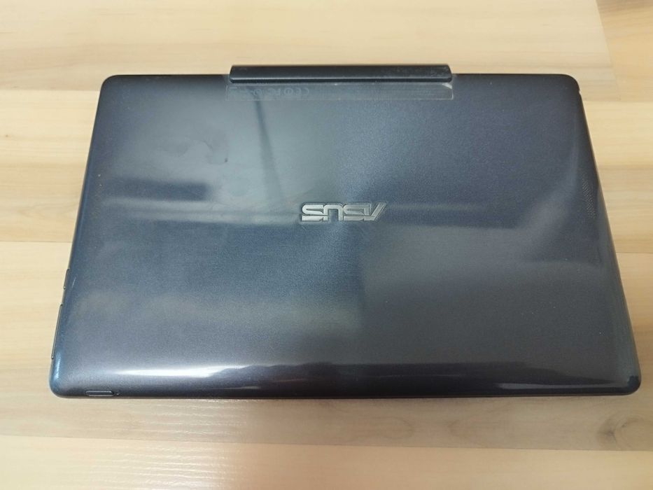 ASUS Transformers Book T100TA, dispozitiv 2-în-1 (tableta) touchscreen