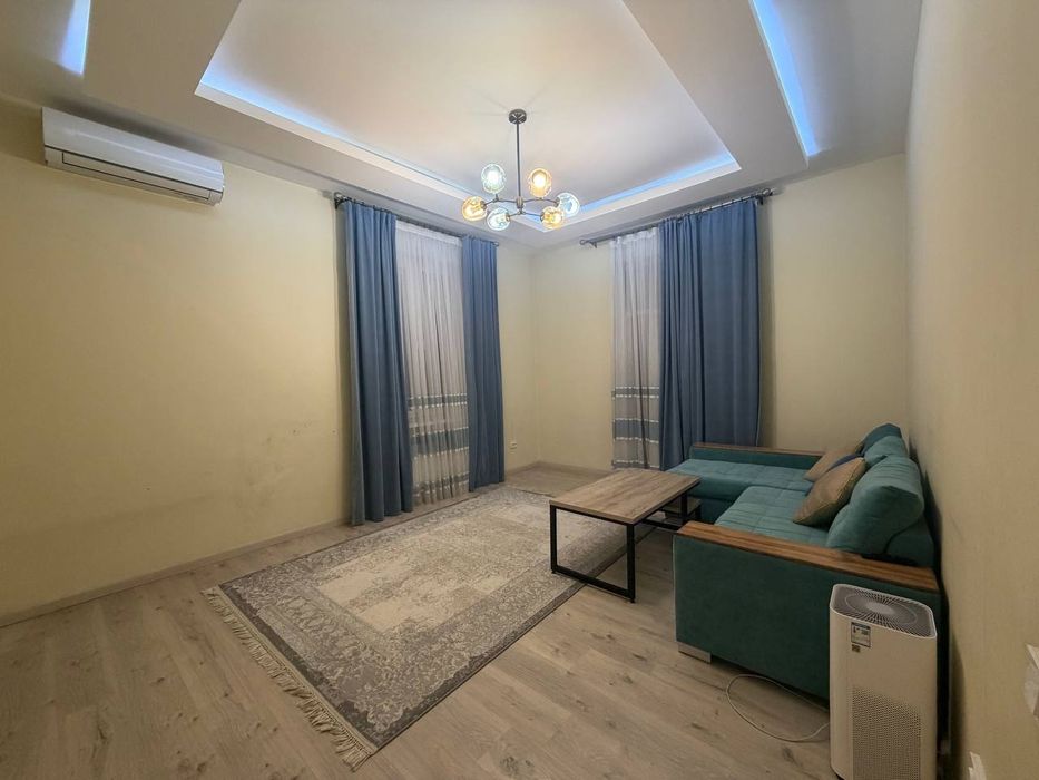 Продается 2-комнатная квартира в ЖК Cambridge Residence/Murat Building