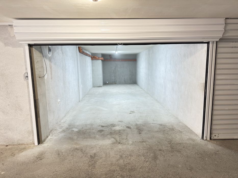 Дава се под наем Гараж / Паркомясто в Стара Загора, Била - 36 кв.м за 199.41 € - Снимка #1