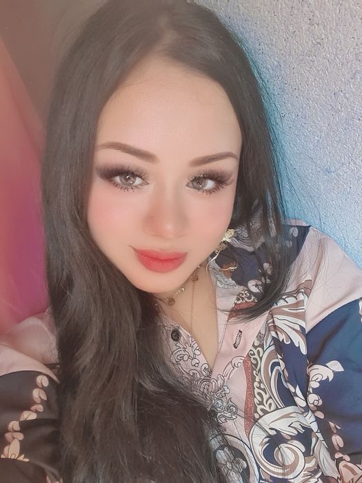 Продаётся линзы коричневый