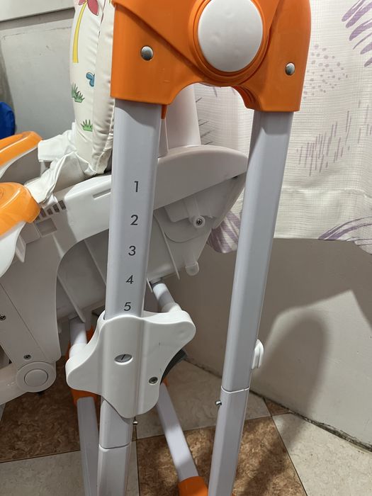 Детско столче за хранене Moni