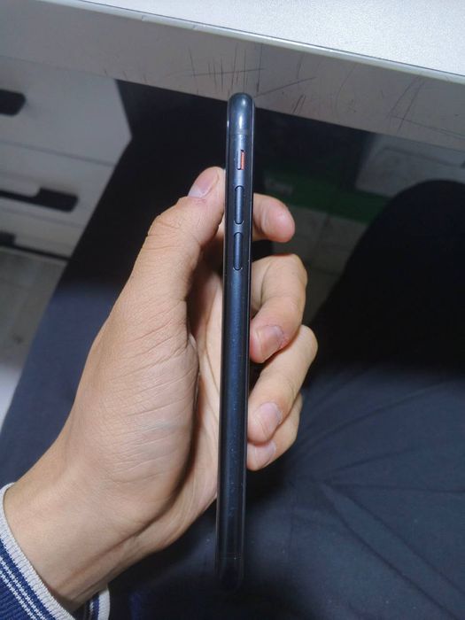 iphone xr black 64