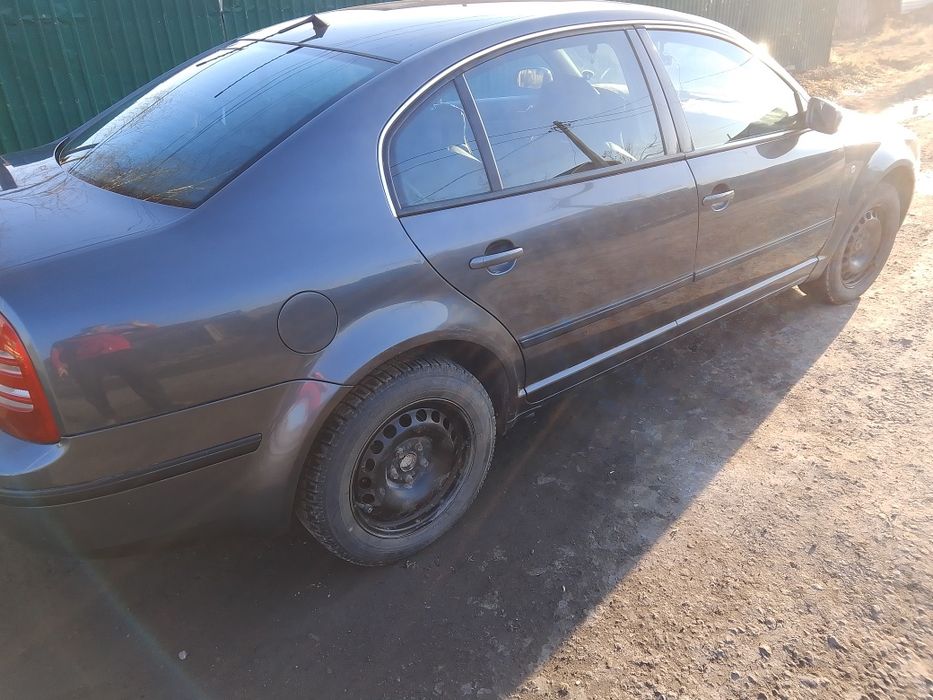 Продам Шкоду супер б