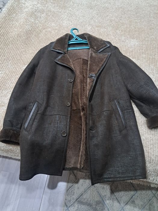 Продам дубленку в отличном состоянии