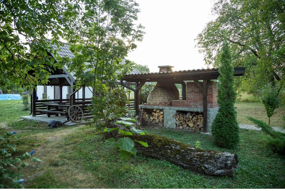 Cabana de Inchiriat Doispe Nuci 2