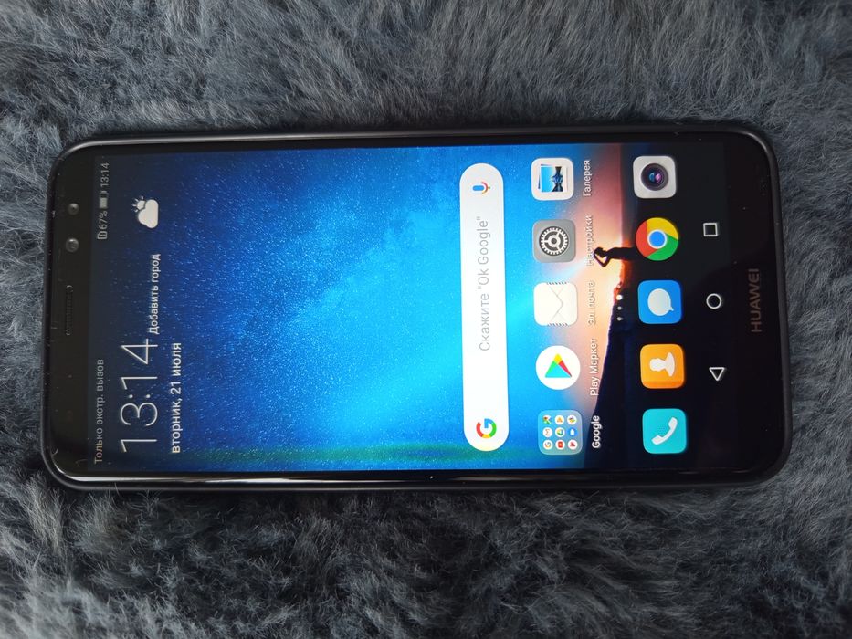 Телефон HUAWEI mate 10 lite