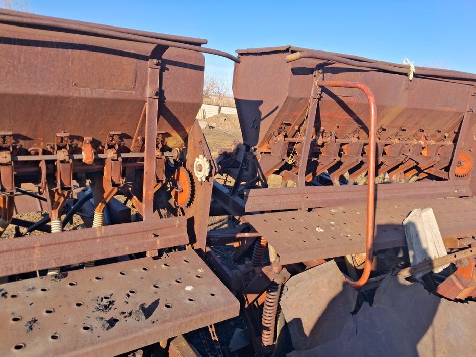 Продам сеялки СЗС 2,1