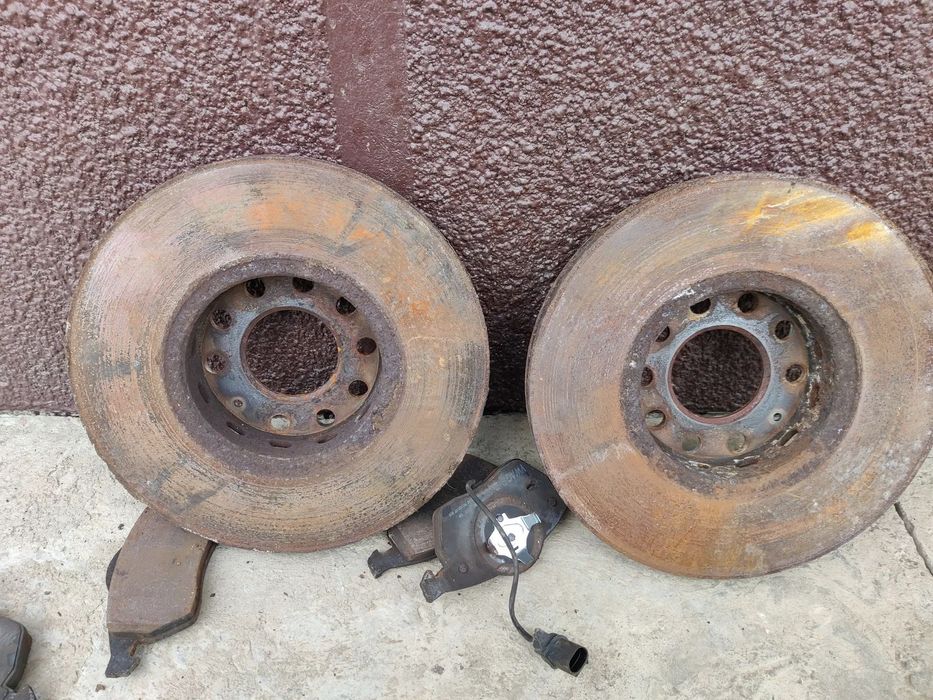 Discuri si placute frana fata ca NOI Seat Exeo Audi A4 B6 B7