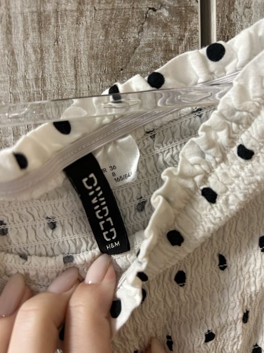 Лятна рокля на точки Н&М