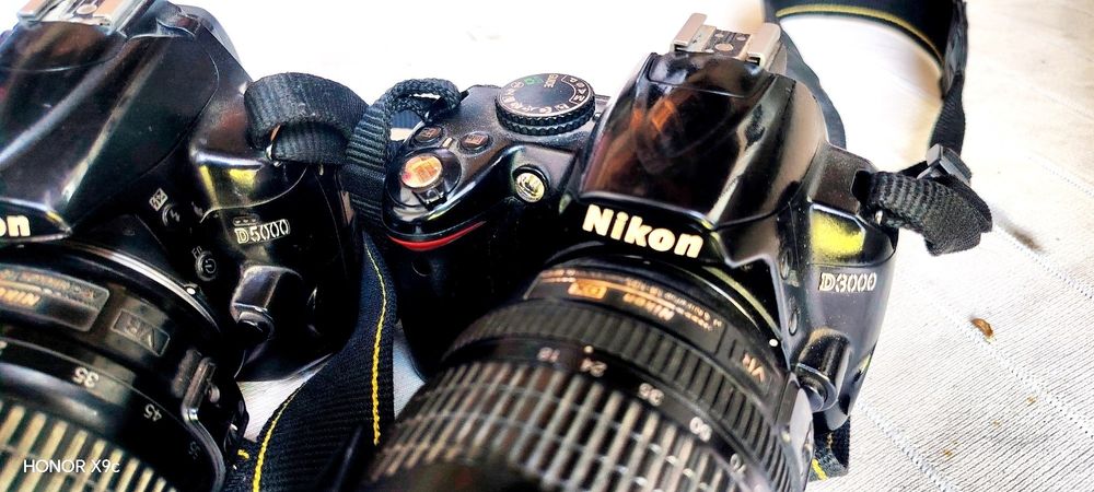 Nikon D5000+D3000 ikkalasi narxi