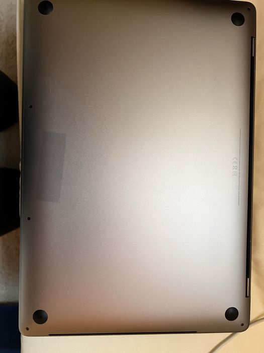 Macbook Pro 16” 2019 Intel - 16gb/512GB - space gray impecabil