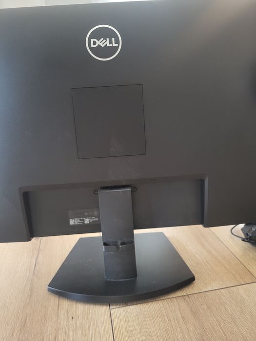 Computer cu monitor aproape nou