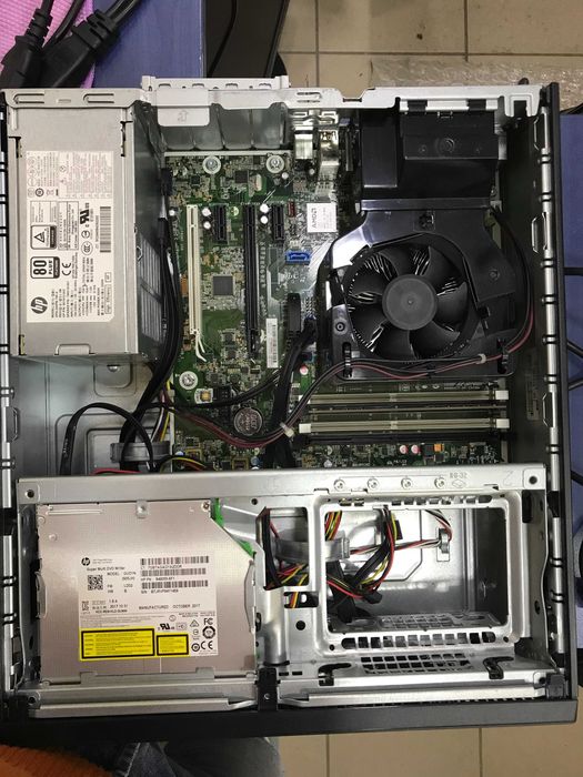 HP EliteDesk 705 G3-SFF,AMD-A12-pro 8870-R12/3.8 GHz-RAM 8 GB DDR4,No Hard