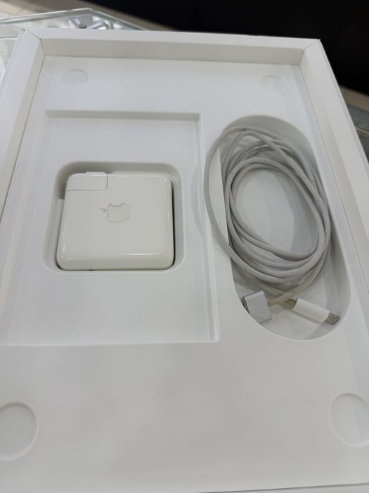 MacBook Pro 14 M2 pro 16/512 95%
