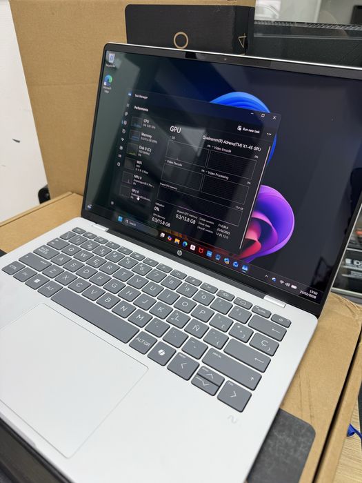 ZAP AMANET VITAN - Laptop HP OmniBook 5 - 14he0009ns - 1TB - 32 RAM