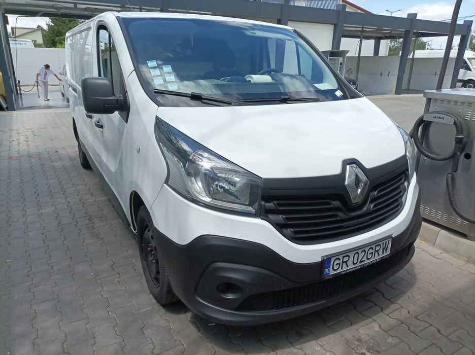 Inchiriere dube cu sau fără șofer!