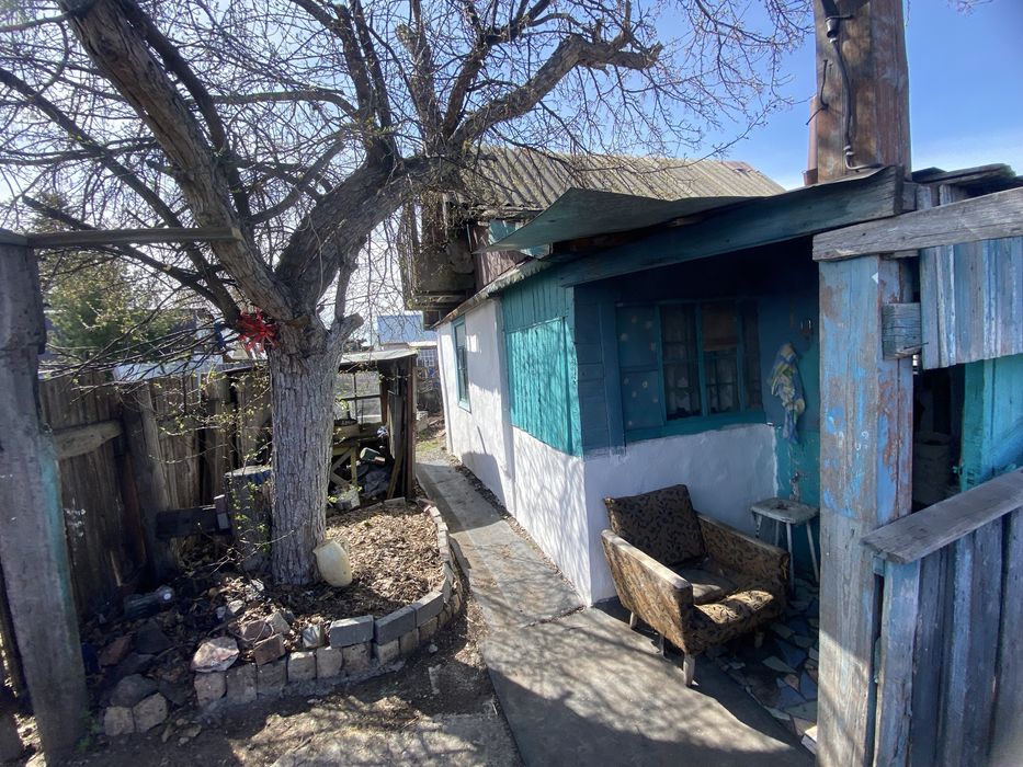 Продается дача , в Районе Сортировки Общество ромашка