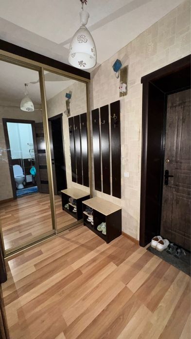 Продается 1 ком район 7 школы 1/5