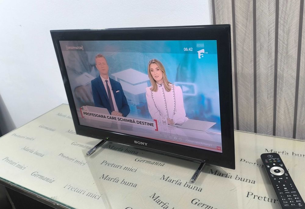 Televizor SMART - Sony KDL-22EX555 - 22 inch/56 cm - impecabil