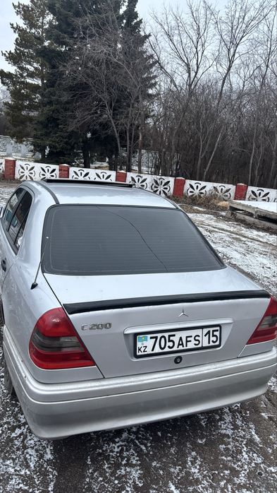 Мерседес с180 w202