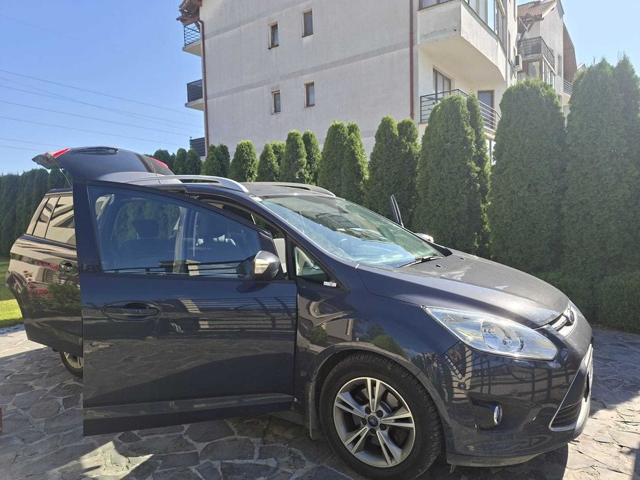 FORD C-MAX - 7 locuri benzina