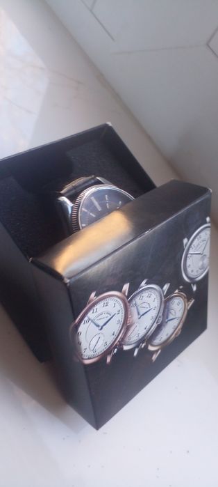 Qo‘lsoati  nomi  ROLEX