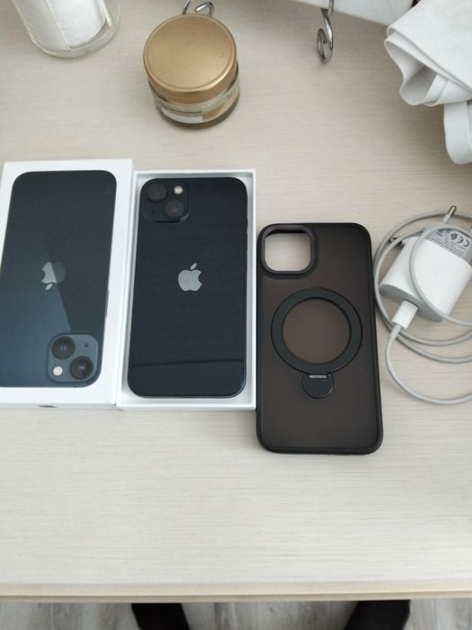 iPhone 13 отличном состоянии