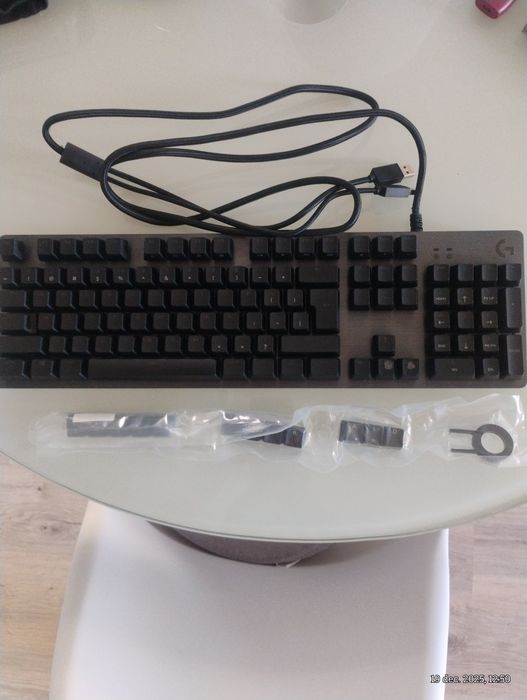 Vând Tastatura Gaming Mecanica Logitech G513 Carbon RGB GX Brown Switc