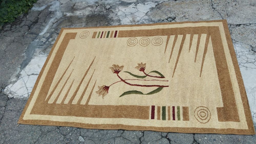 Ковёр в отличном состоянии