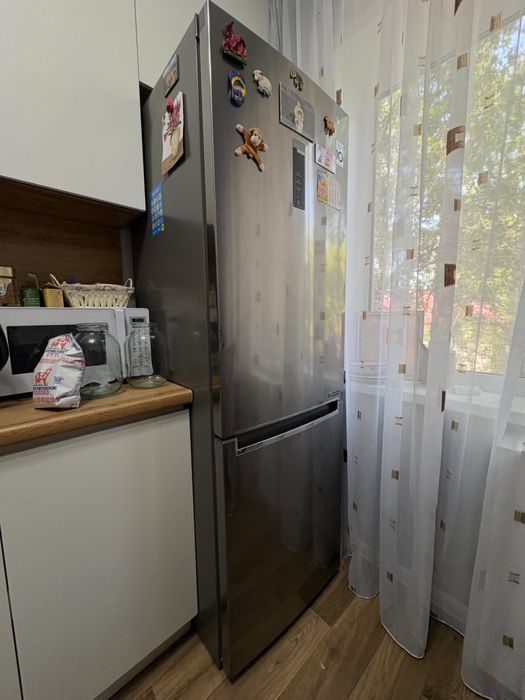 Продается холодильник