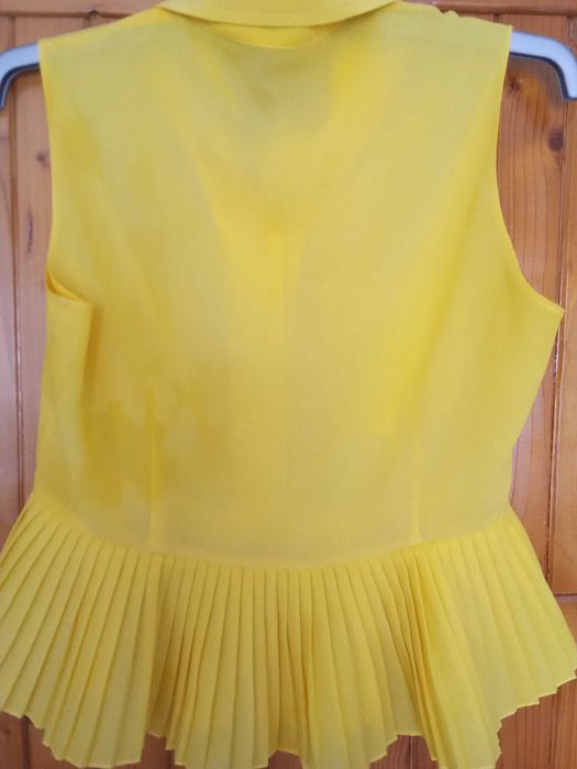 Bluza plisata in talie