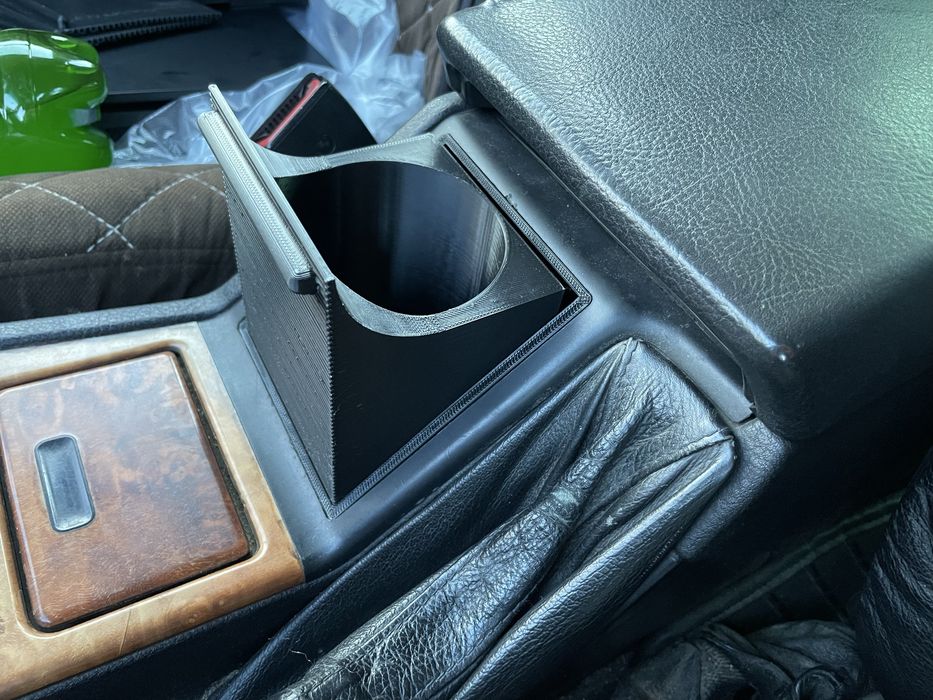 Шторка для монетницы бмв е39