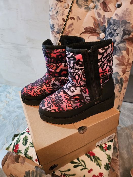 Ugg Graffity Limited Edition