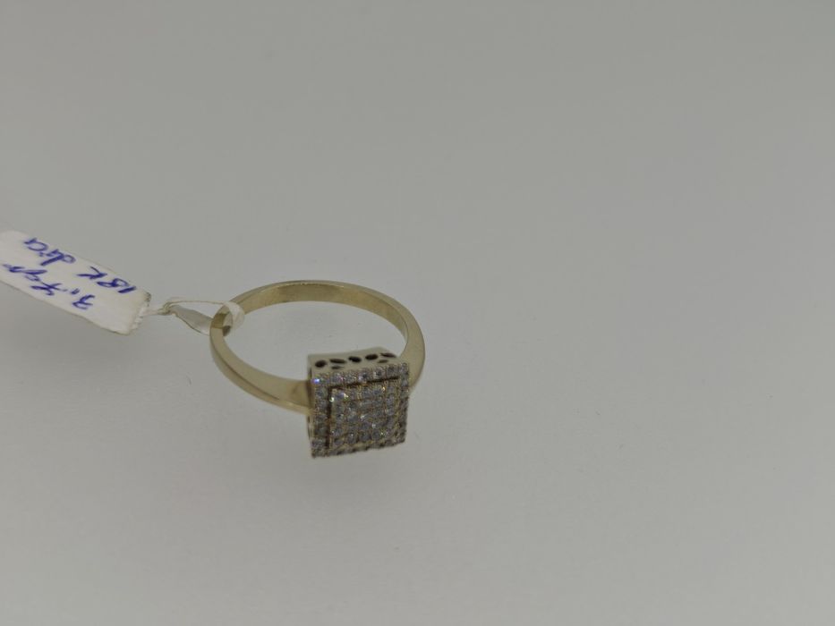 Inel aur 18k 3.7gr cu diamante naturale (r)