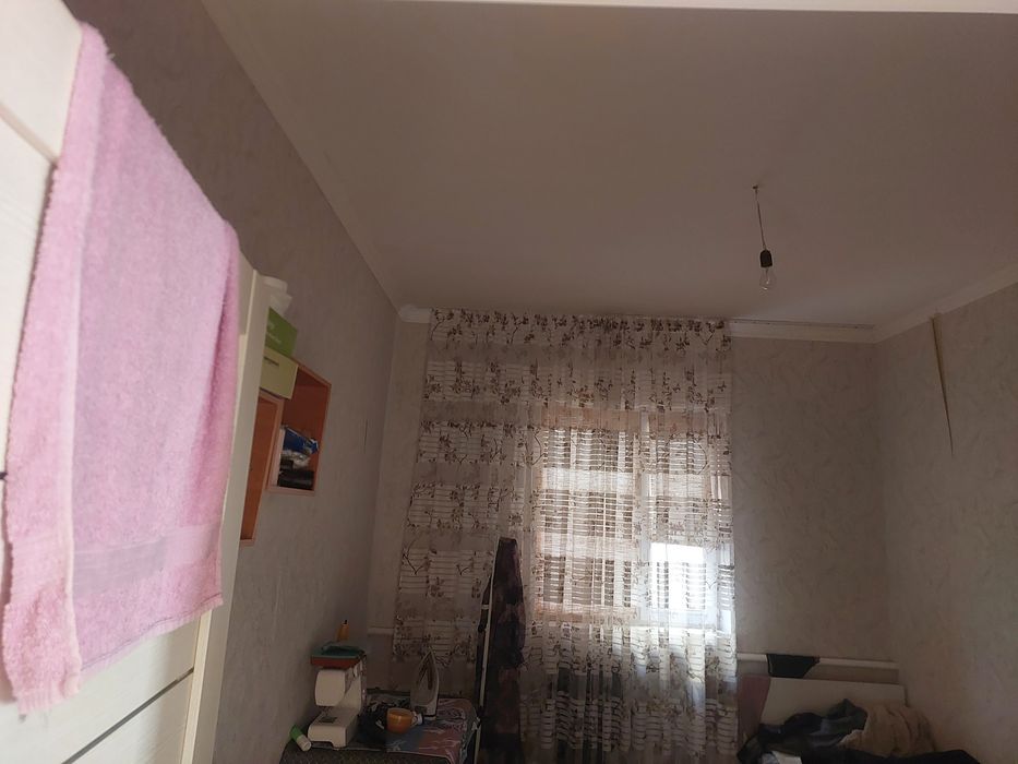 Дом 6 комнатный близко к городу.