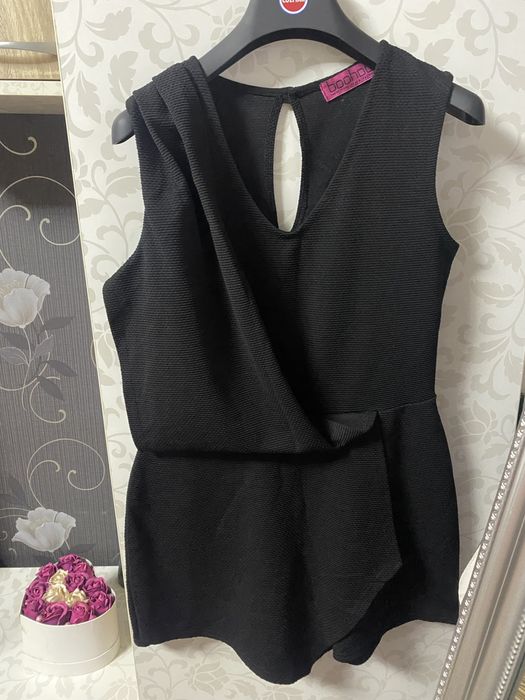 Salopeta BooHoo noua