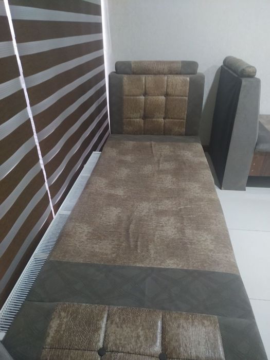 Karavat 1 odamga moljallangan