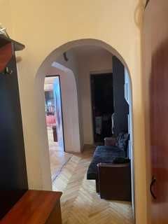 VAND URGENT AP.2 camere AN mare blvd. DACIA, ORADEA
