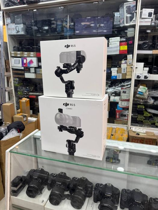 DJi Ronin xar xil turlaridan bor