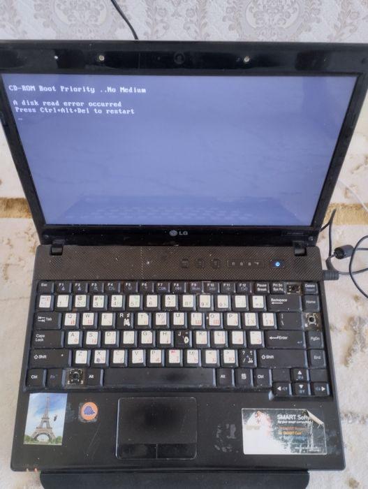 Ноутбук "LG R380-A.ARD7PE1"