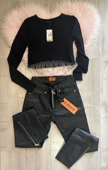 Дамски комплект бюстие с панталон