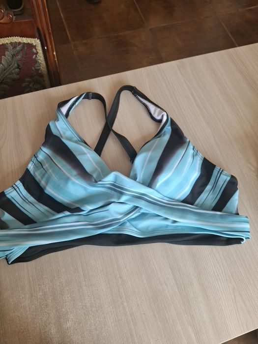 Продам купальник