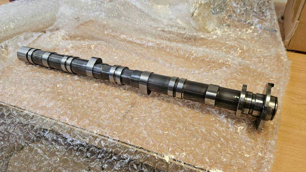 Оригинален разпределителен вал за Honda 2.0 K20A - ОТЛИЧЕН